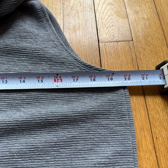 Banana Republic Size XL Gray Micro-Stripe Sleeveless Knit Turtleneck Tunic Dress - Picture 11 of 14